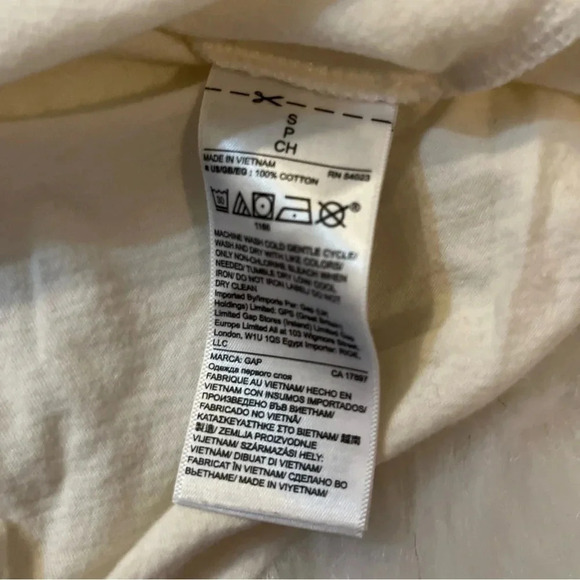 GAP Tie Back Tank - Picture 4 of 4